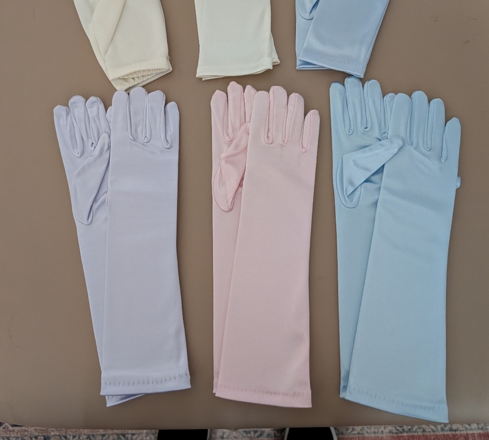 Kids Gloves Set - Cream, Pink, Blue, And Lavender